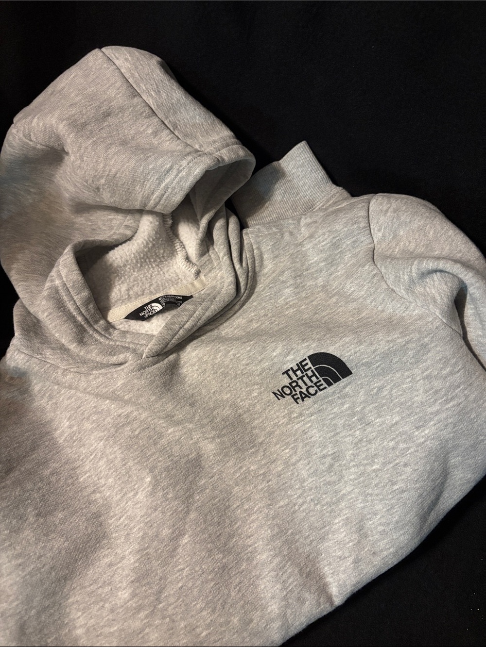 Boys The North Face Hoodie size Large